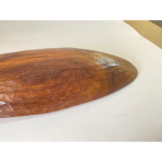 This vide poche has been made in France circa 1960. It is a Brutalist Style bowl, with a free form. In a Brown color.