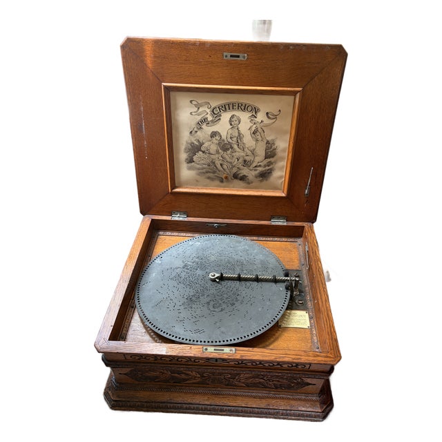 Late 19th Century Criterion Disc Music Box For Sale