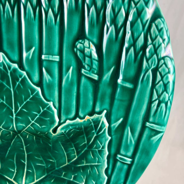 1930s Saint Amand Et Hamage Green French Faïence Asparagus Plate, 1930s For Sale - Image 5 of 13