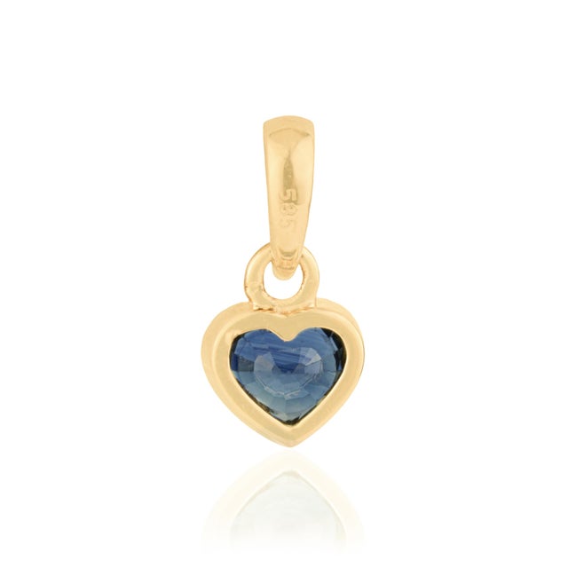 Ink Blue Heart-Shaped Blue Sapphire Bezel Set Solitaire Pendant in 14k Yellow Gold For Sale - Image 8 of 14