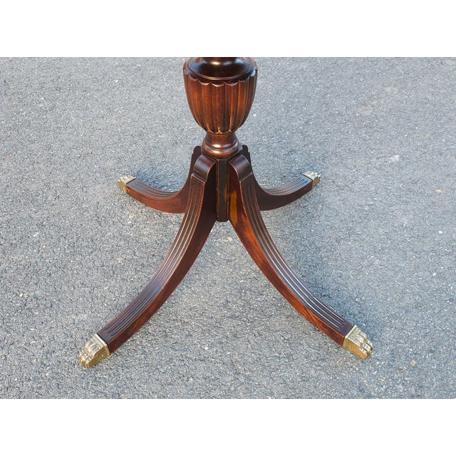 Early 20th C. George III Walnut Pedestal Drop-Leaf Sofa Table, Refinished For Sale In Washington DC - Image 6 of 10