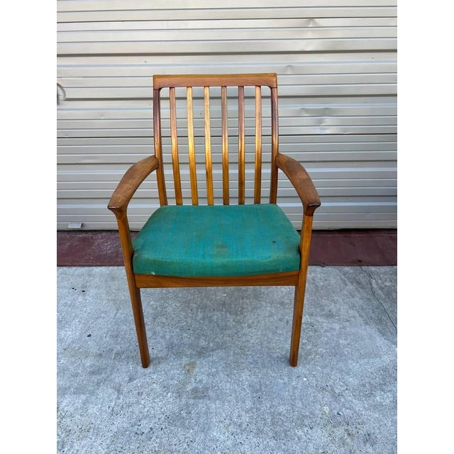 Mid 20th Century Scandinavian Modern Dining Chairs Possibly by Folke Ohlsson for Dux - Set of 6 For Sale - Image 9 of 12