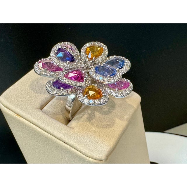 11 Ct Fine Multi Sapphire & 3 Ct Diamond Cocktail Flower Ring in 18 Kt Gold 6.5 For Sale - Image 14 of 18