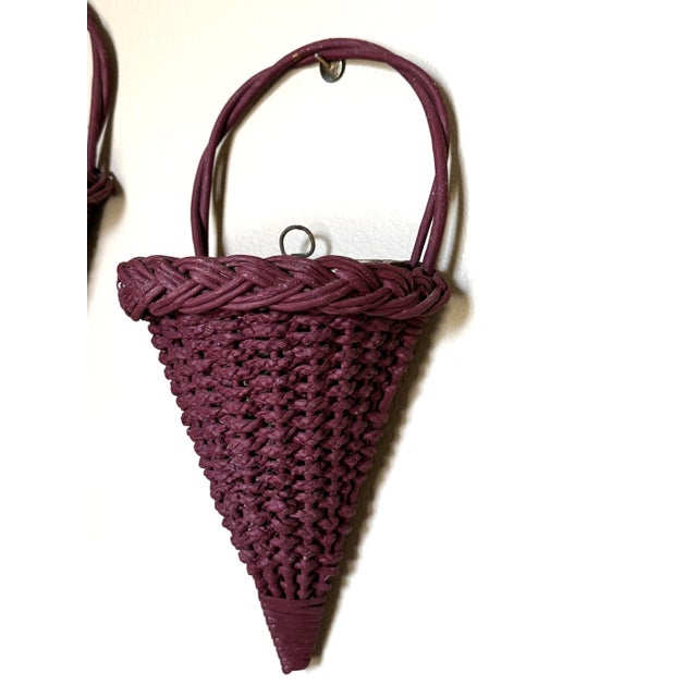 Victorian Mid 20th Century Victorian English Burgundy Wicker Conical Shaped Handle Wall Pockets, a Pair For Sale - Image 3 of 11