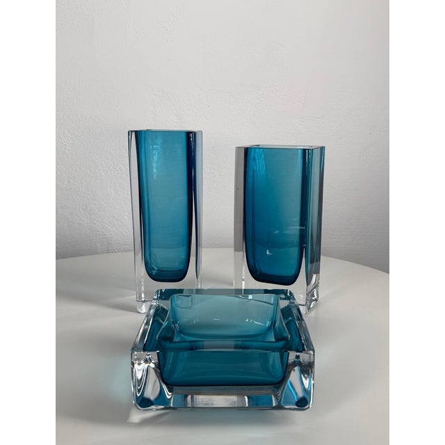 Swedish Art Glass Vases and Ashtray by Göran Wärff for Kosta Boda, 1970s, Set of 3 For Sale - Image 11 of 11