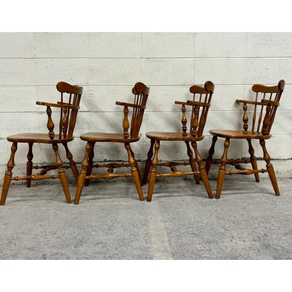 Vintage Ethan Allen Heirloom Nutmeg Maple Windsor Dining Side