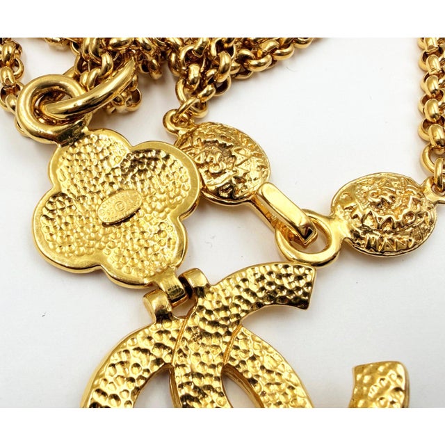 1990s 1990s Chanel Vintage Gold Plated CC Textured Pendant Double Chain Long Necklace For Sale - Image 5 of 5