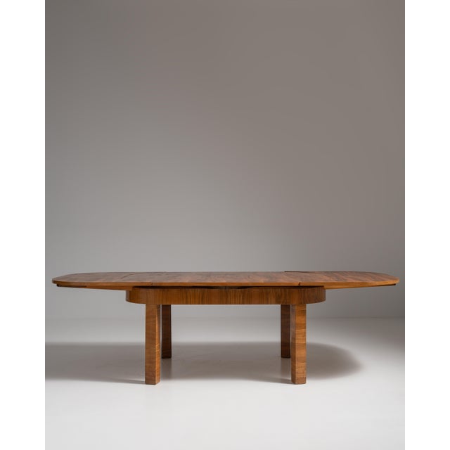 Amber 1920s Austrian Amber Top Quality Art Deco Extending Dining Table For Sale - Image 8 of 15