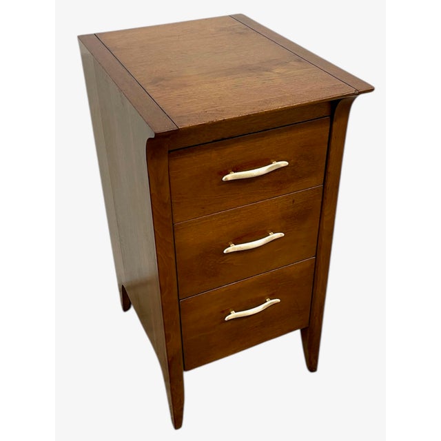 Mid-Century Modern 1970s Mid-Century Modern Drexel Three-Drawer Nightstand / Side Chest With Curved Sides For Sale - Image 3 of 10