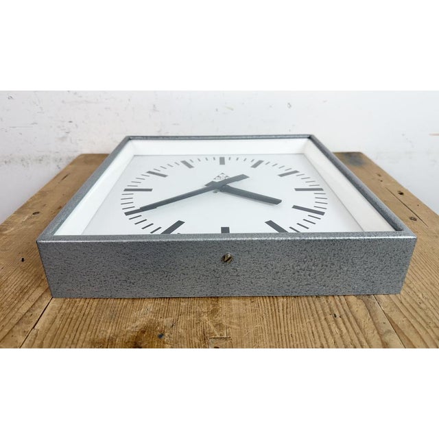 Industrial Grey Square Wall Clock from Pragotron, 1980s For Sale - Image 11 of 17
