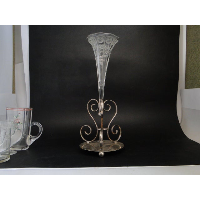 Glass Vase, Great Britain, Early 20th Century, in Very Good conditions. Designed 1890 to 1919