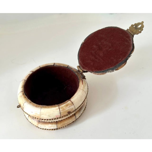 Metal Indian Bone and Brass Decorative Dome Shaped Box or Stash Box For Sale - Image 7 of 9