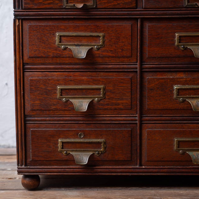 Wood Yawman & Erbe Oak File Cabinet, c.1910 For Sale - Image 7 of 13