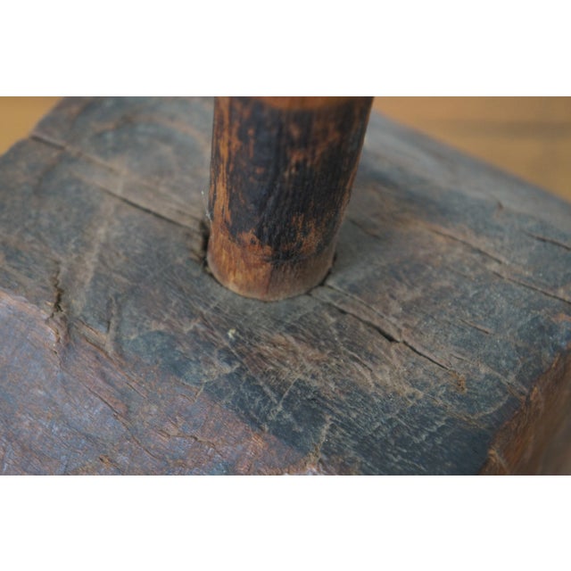 Antique 1910s Primitive Rustic Wooden Octagonal Sledge Hammer Carpenter Mallet For Sale - Image 9 of 13