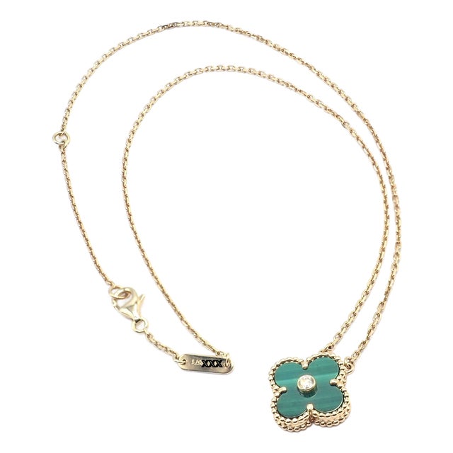 Van Cleef & Arpels Diamond Vintage Alhambra Malachite Holiday 2013 Necklace For Sale