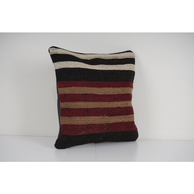 Handmade Turkish Rug Pillow Covers • Vintage Rug Decor Elevate your home decor with these exquisite 18" x 18" pillow...