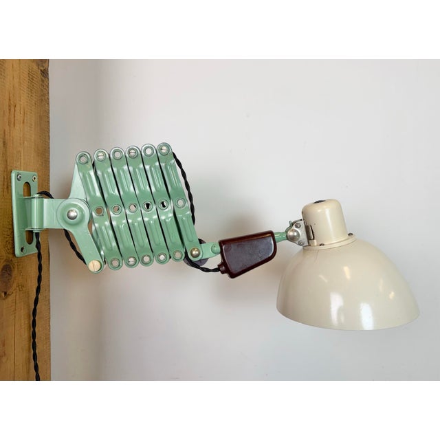 Industrial East German Scissor Lamp from Veb Zweckleuchtenbau Dresden, 1950s For Sale - Image 11 of 18