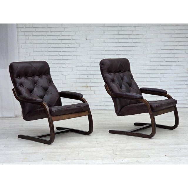 Scandinavian Lounge Chair in Brown Leather and Bentwood, 1970s For Sale - Image 3 of 18
