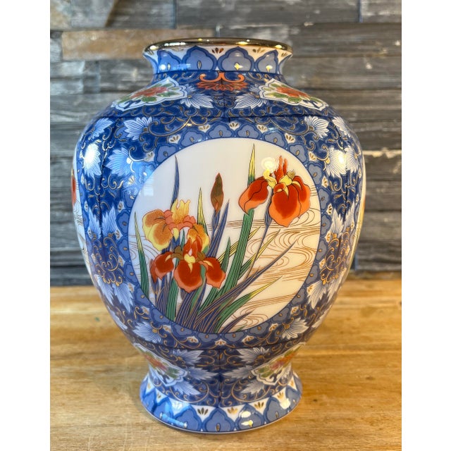 Asian Floral Blue Porcelain Vase For Sale In New York - Image 6 of 13