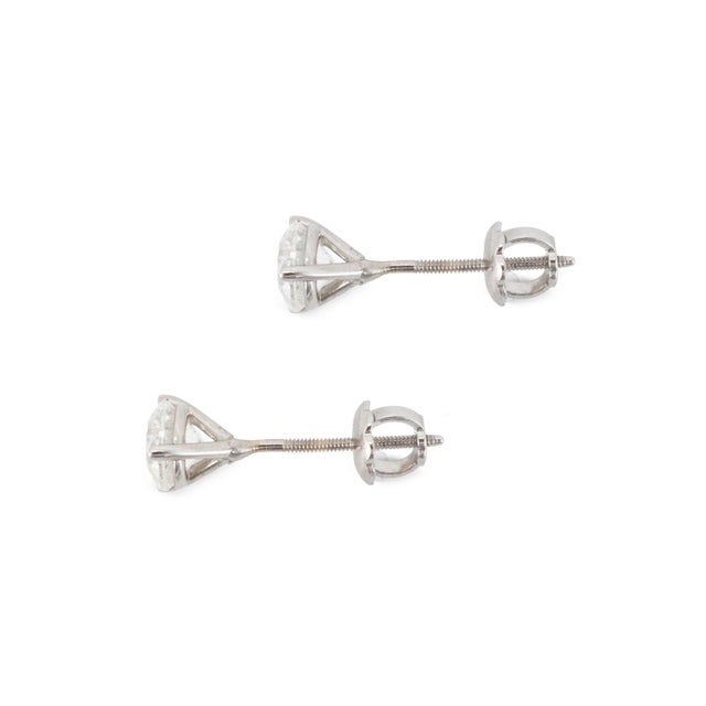Early 21st Century 14k White Gold 0.85ct Round Diamond 3-Prong Martini Set Petite Stud Earrings, A Pair For Sale - Image 5 of 8