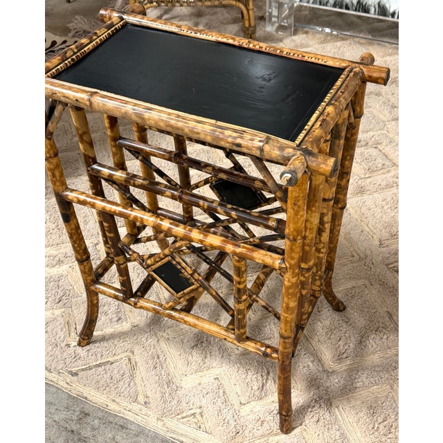 Japonisme French Aesthetic Movement Japonisme Burnt Bamboo & Black Lacquer Side Table For Sale - Image 3 of 11