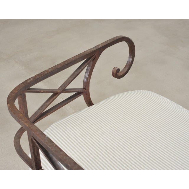 20th C. French Neoclassical Iron Tête-À-Tête Garden Bench For Sale - Image 14 of 18