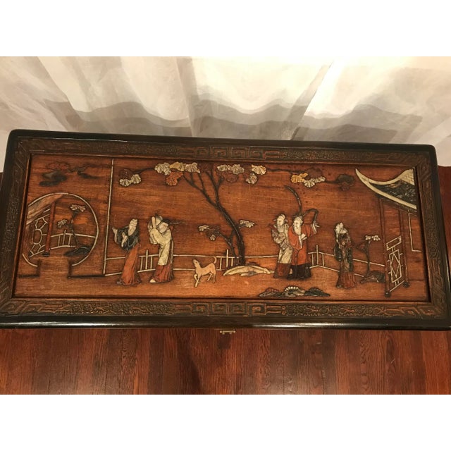 Wood 1900s Antique Chinese Inlaid Stone Camphor Wood Carved Trunk For Sale - Image 7 of 8