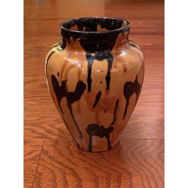 Vintage 1970s Brena Oaxaca Mexico Deco Tricolor Drip Glaze Vase For Sale - Image 4 of 10