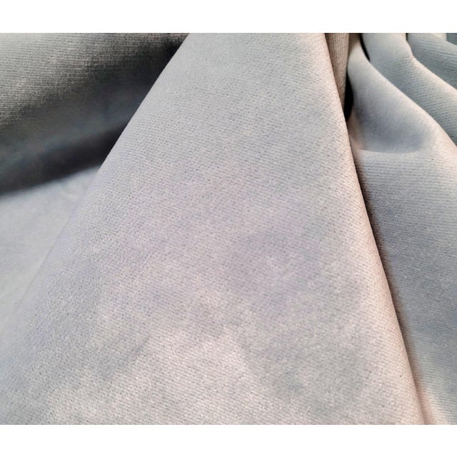 Traditional Old World Weavers for Scalamandre "Bellamy" Skyline Velvet- 5 Yards For Sale - Image 3 of 4