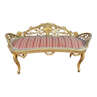Mid 20th Century Carved French Gold Painted Settee Bench For Sale