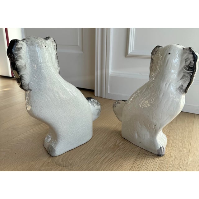 Staffordshire Antique Late 19th Century Large English Staffordshire Black & White Spaniels - A Pair For Sale - Image 4 of 10