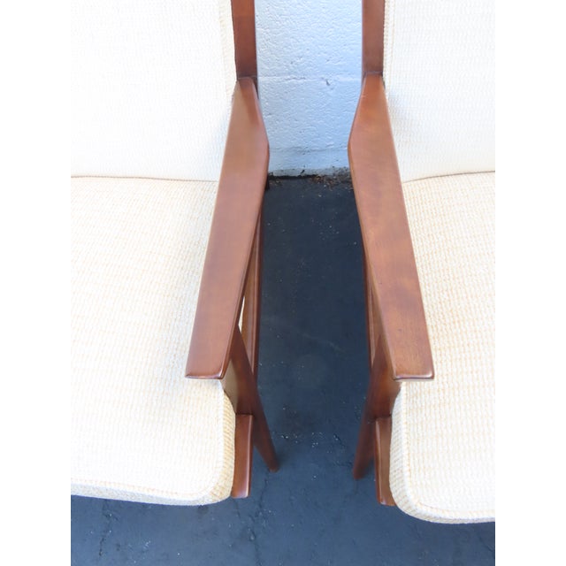 Mid Century Modern Lounge Accent Chairs a Pair 6613 For Sale - Image 10 of 18