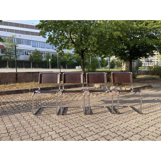 Thonet Mart Stam S33 chair made by Thonet. The Classic Bauhaus chair. Frame chrome-plated tubular steel, thick saddle...