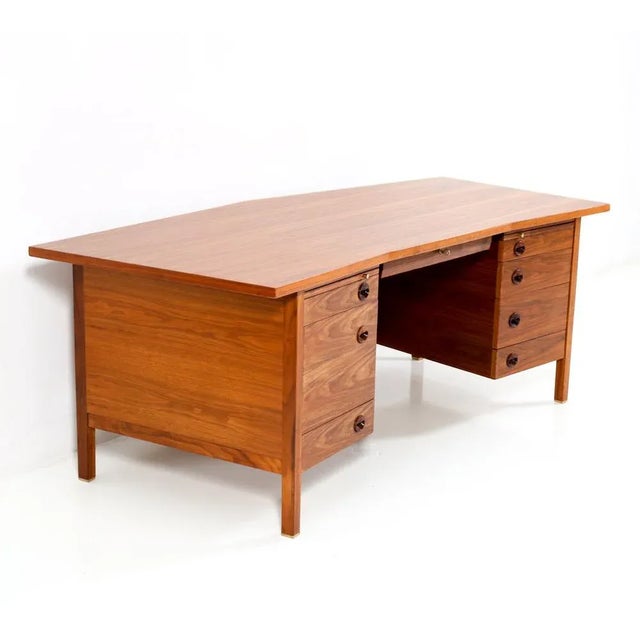 Wood Mid-Century Modern Walnut Executive Desk by Edward Wormley for Dunbar, 1950s For Sale - Image 7 of 17
