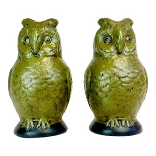 1950s Vintage Boho Chic Folk Art Large Ceramic Owl Bookends - A Pair. For Sale