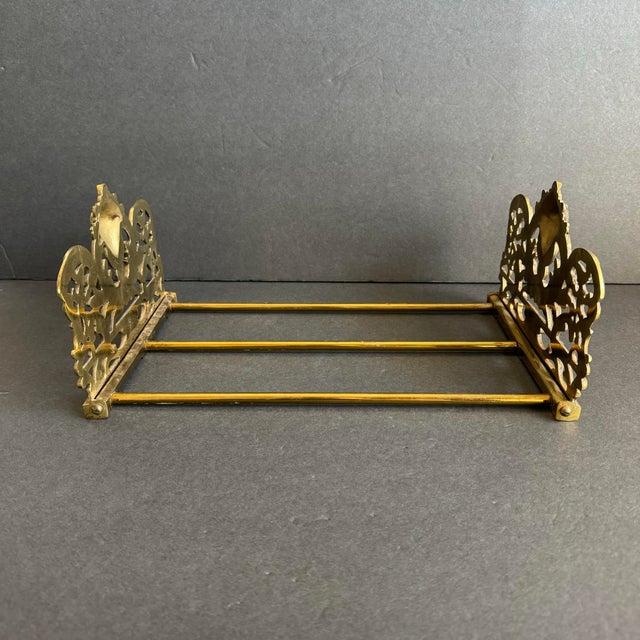 Victorian Style Brass Expandable Book Holder Adjustable Desktop Book End Rack A beautiful vintage piece with feminine...