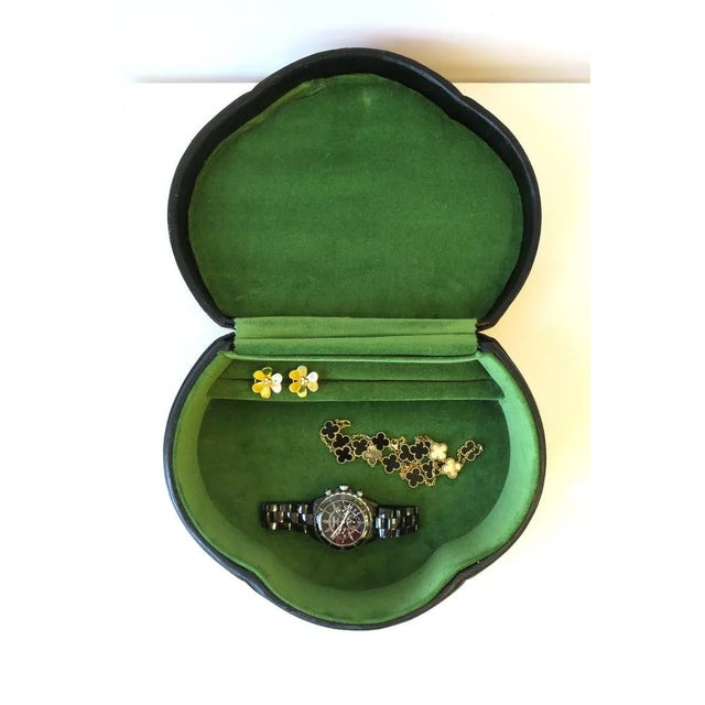 Italian Leather Jewelry Box With Scalloped Design For Sale - Image 4 of 13