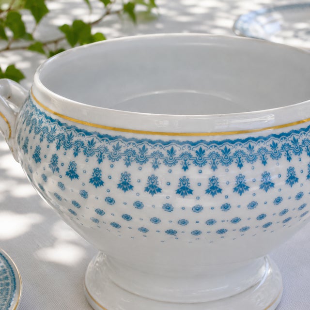 Large Oscar Shaller Porcelain Soup Tureen, 1909 For Sale - Image 4 of 8