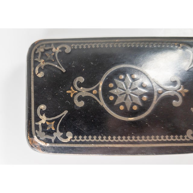 American 19th Century American Black Lacquer and Papier Mache Tobacco Box For Sale - Image 3 of 10