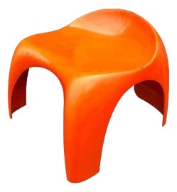 Example of Stacy Dukes Seating