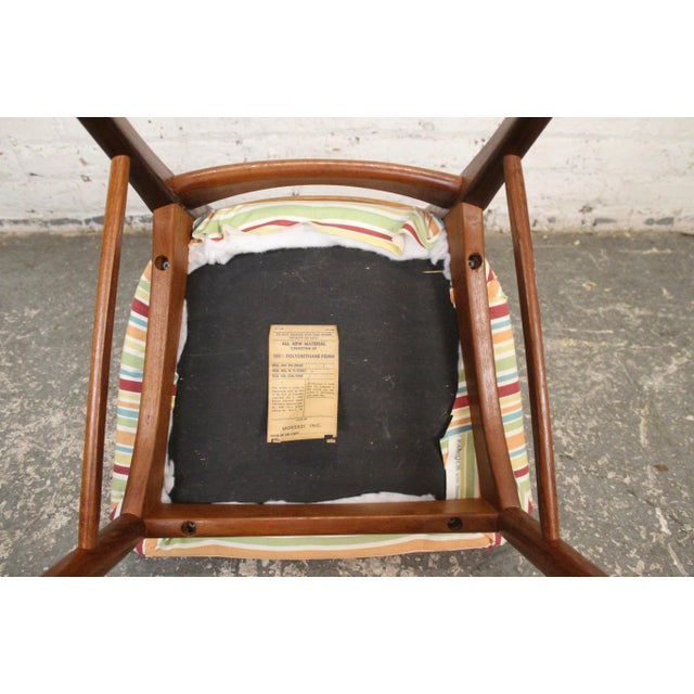 Mid 20th Century Set of Six Latter Back Chairs by Moreddi Inc. For Sale - Image 17 of 18