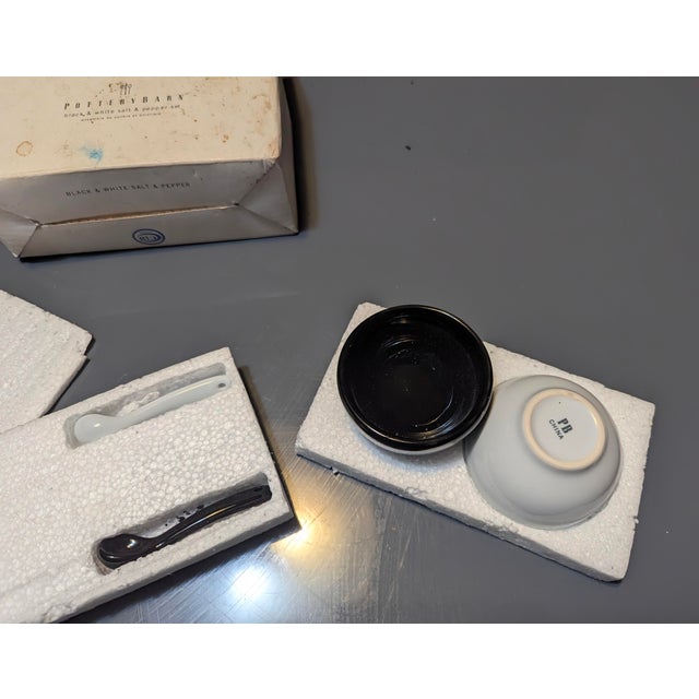 Contemporary Perfect Little Glossy Black & White Ceramic Salt and Pepper Cellars For Sale - Image 3 of 3