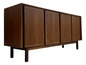 Simple + Classic Walnut Mid Century Modern Credenza / Media Stand / Sideboard by Dillingham, C. 1960's