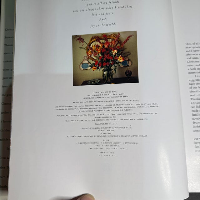 Martha Stewart’s Christmas book on entertaining, decorating and gift giving ideas for the holidays. There are 144 pages...