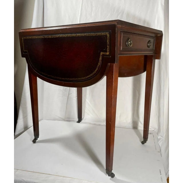 Vintage Mahogany Pembroke Table, Gordon’s Fine Furniture, Inc. A Classic Pembroke table by Gordon’s Fine Furniture, Inc....