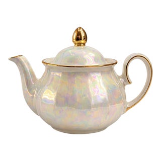 Vintage Wade England Pearl Wedding Lustreware Teapot – Iridescent Crackle Glaze Gold Trim For Sale