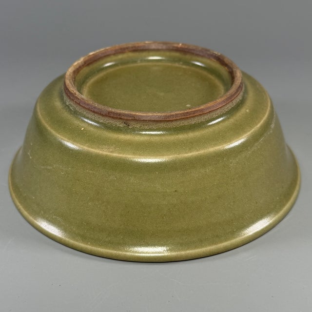 15th Century & Earlier Antique Chinese Olive‑Green Celadon Bowl, Collectible Antique For Sale - Image 5 of 5