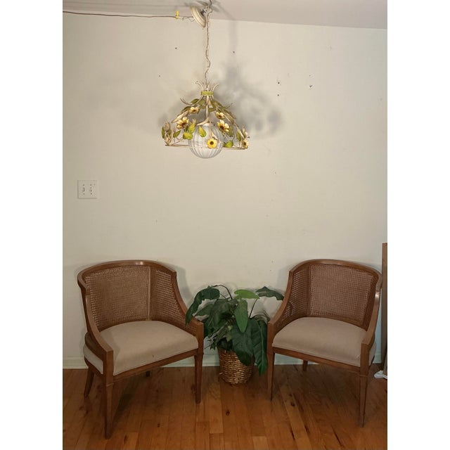 1960s Vintage Italian Tole Metal Floral Chandelier Made in Italy For Sale - Image 9 of 12