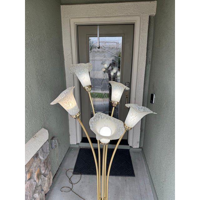 Vintage 5-Light Floor Lamp Polished Brass Body Stylized Calla Lily Flower Shades For Sale - Image 4 of 12