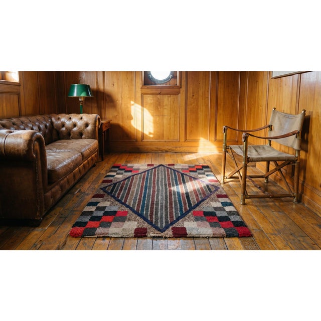 Textile 1920s Multicolor Medallion Folk Art Antique American Hooked Rug 2'5" X 3'4" Handknotted Wool Carpet For Sale - Image 7 of 9